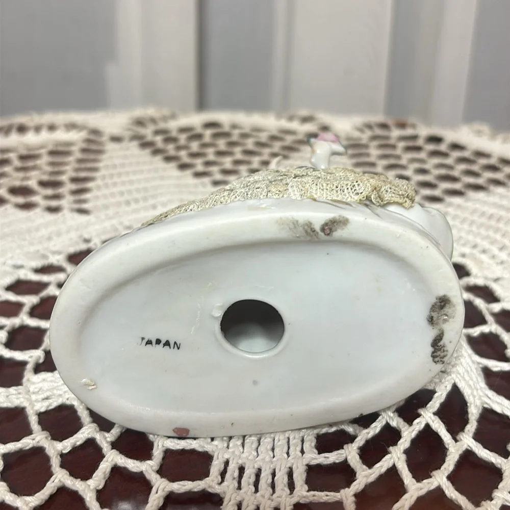 Grafenthal Figurines Vintage JAPAN Courting Couple Porcelain Dresden Lace White